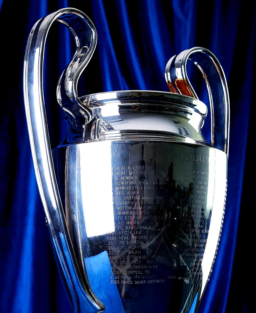 国际比赛日欧冠传出新动向，罗马临场应变，管理层表态——悬念犹存，赛季目标并未改变的简单介绍