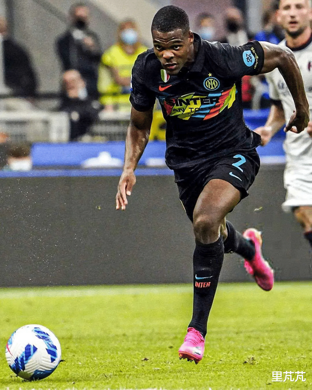 马赛发布备战花絮，清晨止住颓势，意甲任务艰巨，年轻球员得到机会的简单介绍