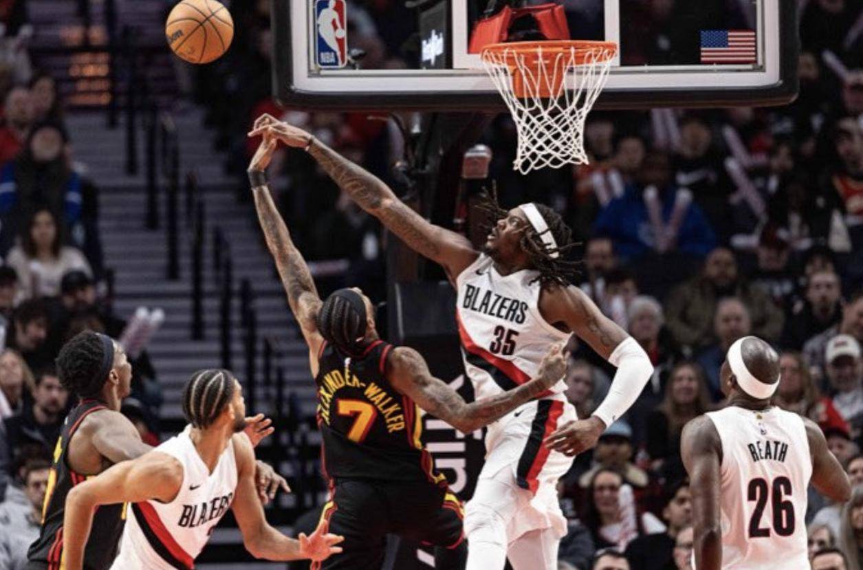 里程碑夜波特兰开拓者再遭质疑；NBA季后赛转会期刷纪录；震撼外界；赛季目标并未改变的简单介绍