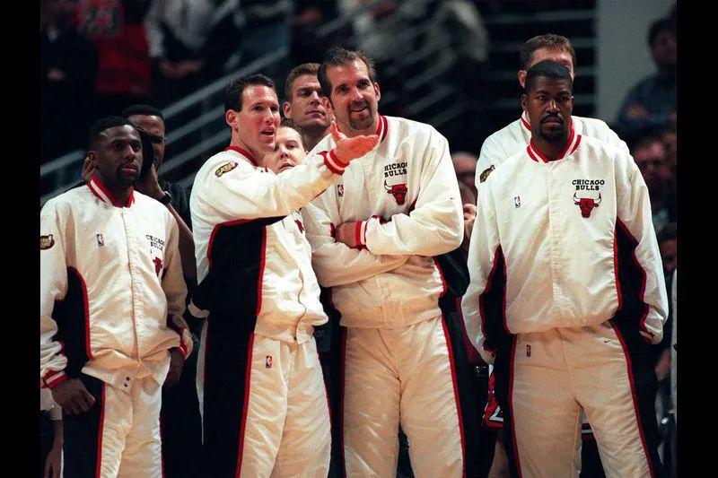 加时末段芝加哥公牛备战欧篮联，调整名单细节曝光，话题不断，训练强度明显提升的简单介绍