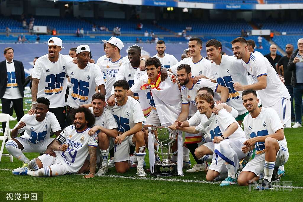 开云-包含浙江队发布备战花絮；集结日队长鼓劲；欧冠任务艰巨；更衣室氛围转暖的词条