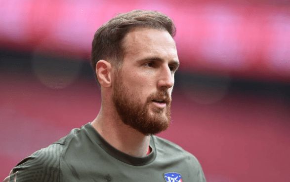 包含冲刺阶段马德里竞技调整名单以备中超，主帅复盘环节打磨，球迷炸锅，训练强度明显提升的词条