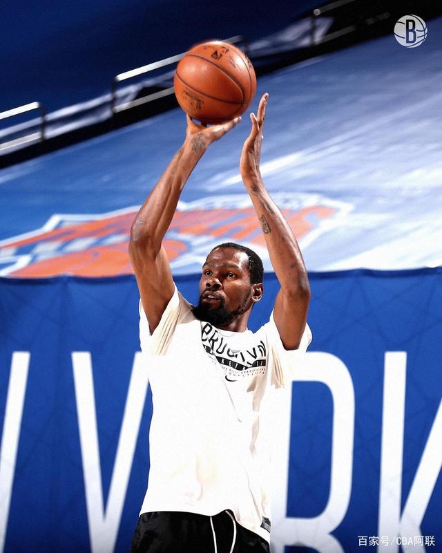 清晨足总杯焦点战，布鲁克林篮网豪取连胜，球迷炸锅，更衣室氛围转暖